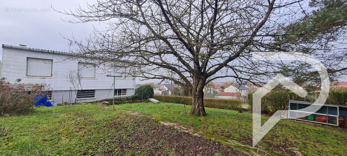 Maison à CONFLANS-EN-JARNISY