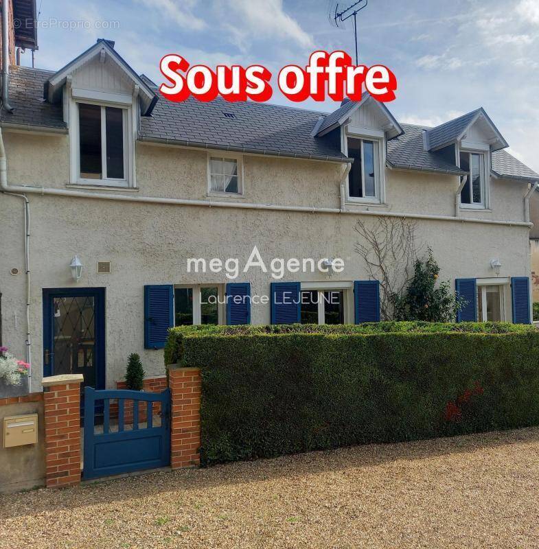 Maison à BEAUMONT-LE-ROGER