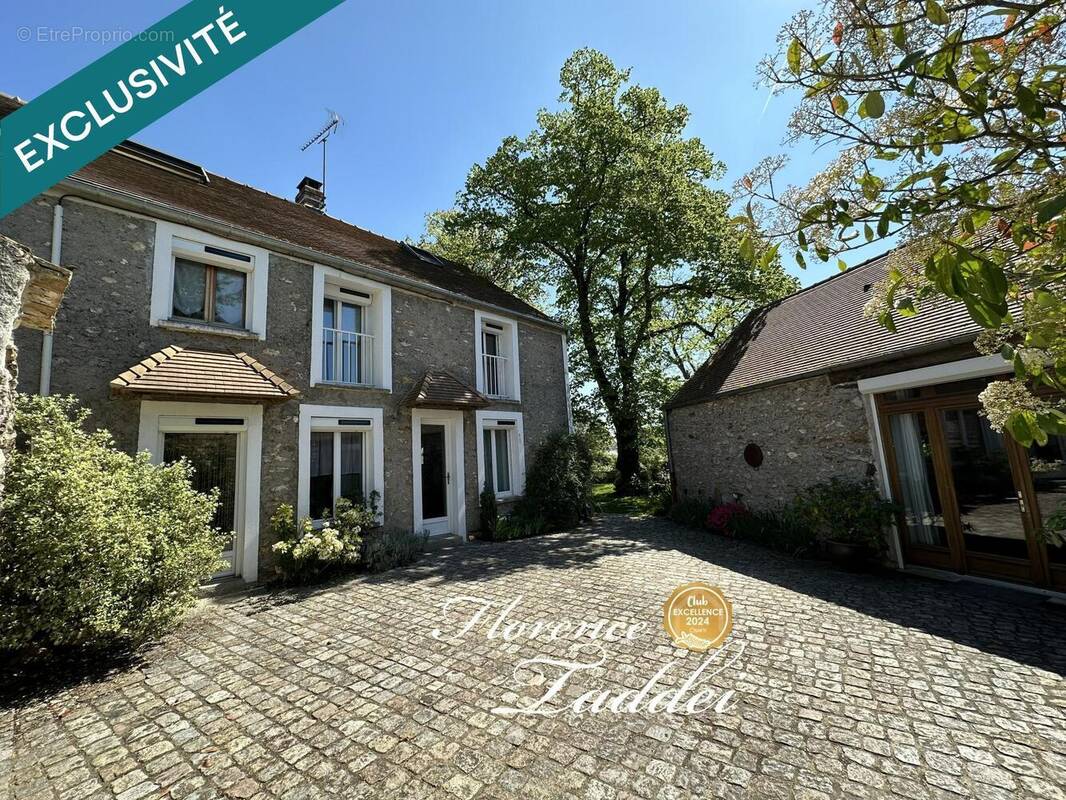 Photo 1 - Maison à PECQUEUSE