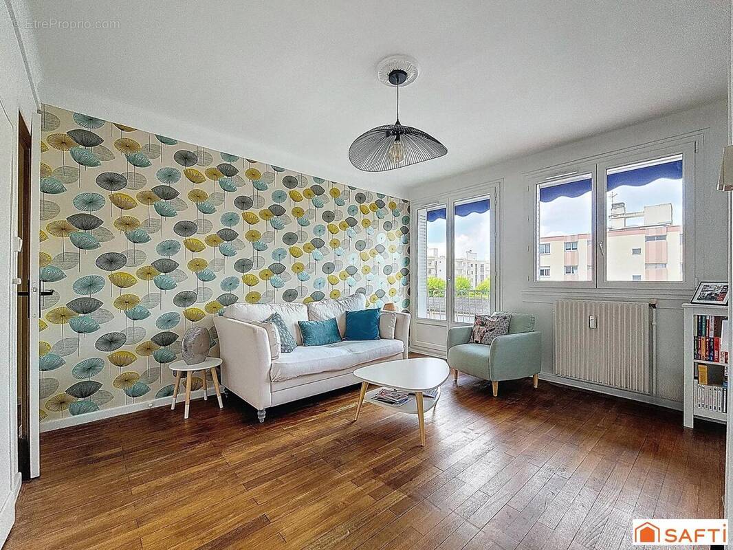 Photo 1 - Appartement à TASSIN-LA-DEMI-LUNE