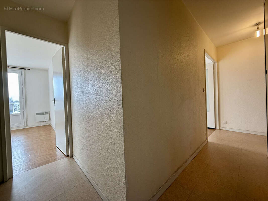 Appartement à LA RICHE