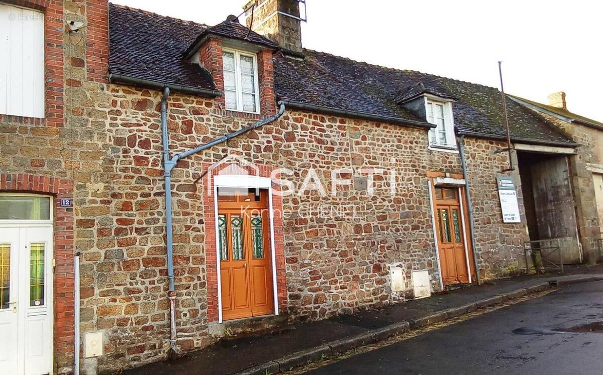 Photo 1 - Maison à LA FERTE-MACE