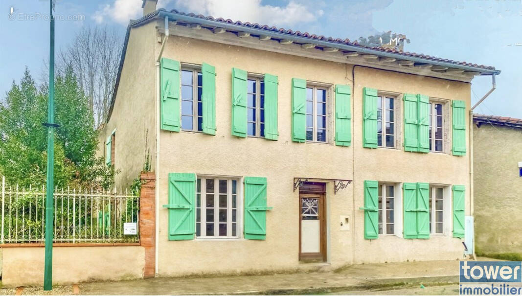Maison à MONTECH
