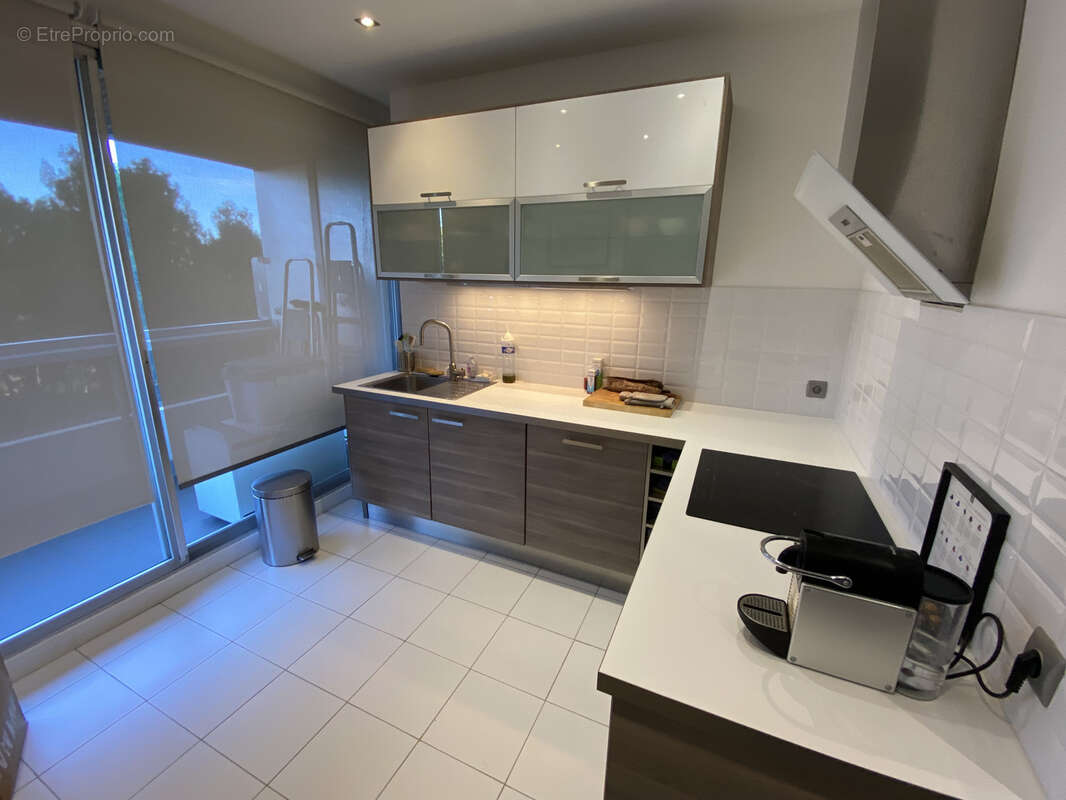 Appartement à MARSEILLE-8E