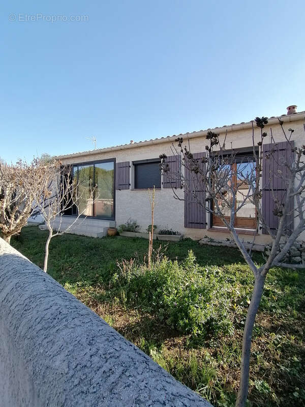 Maison à QUARANTE