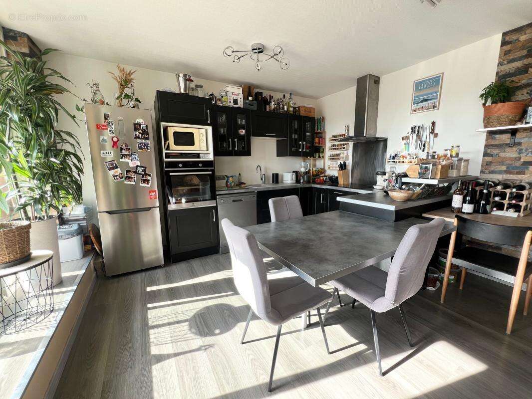 Appartement à LYON-9E