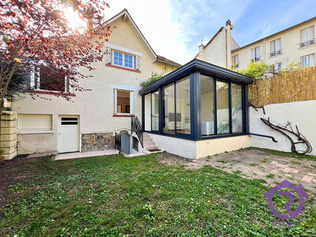 Maison à CHATILLON