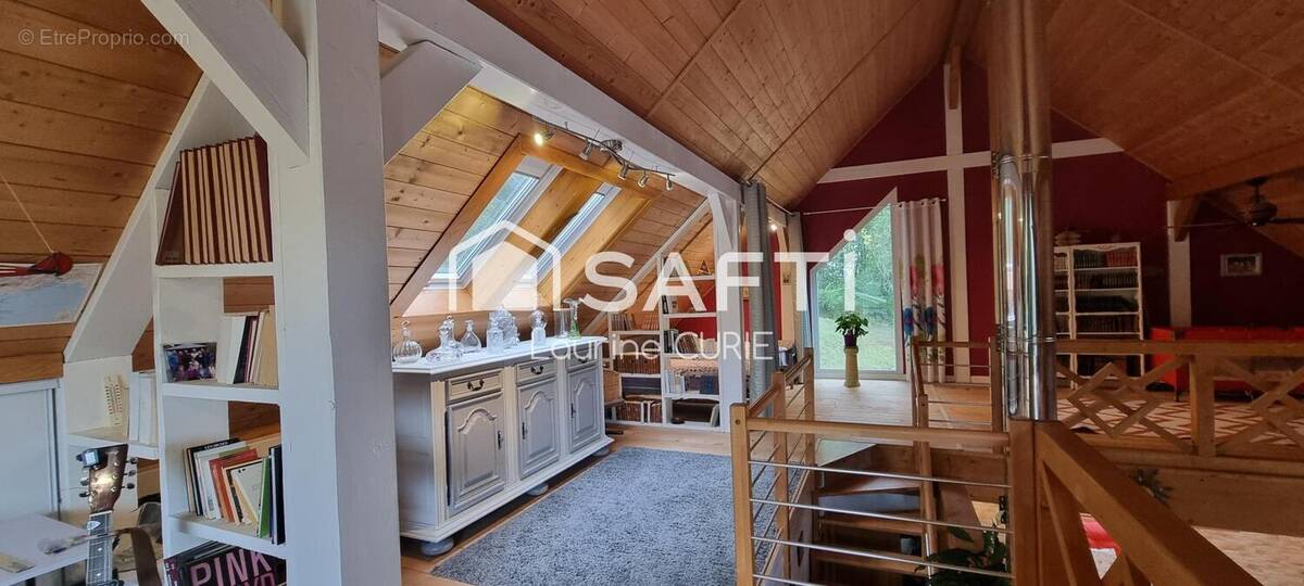 Photo 1 - Maison à SAINT-JEAN-DU-BRUEL
