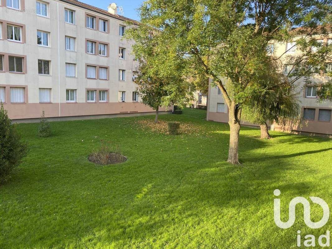 Photo 1 - Appartement à VILLIERS-LE-BEL