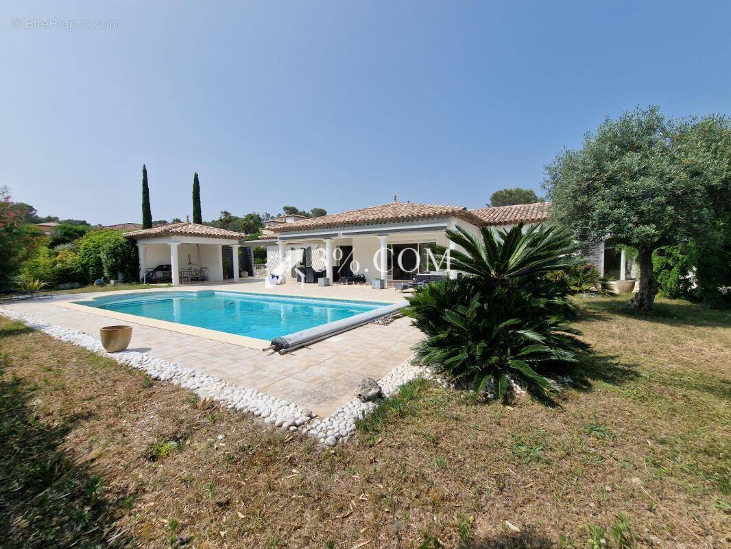Maison à SAINT-RAPHAEL