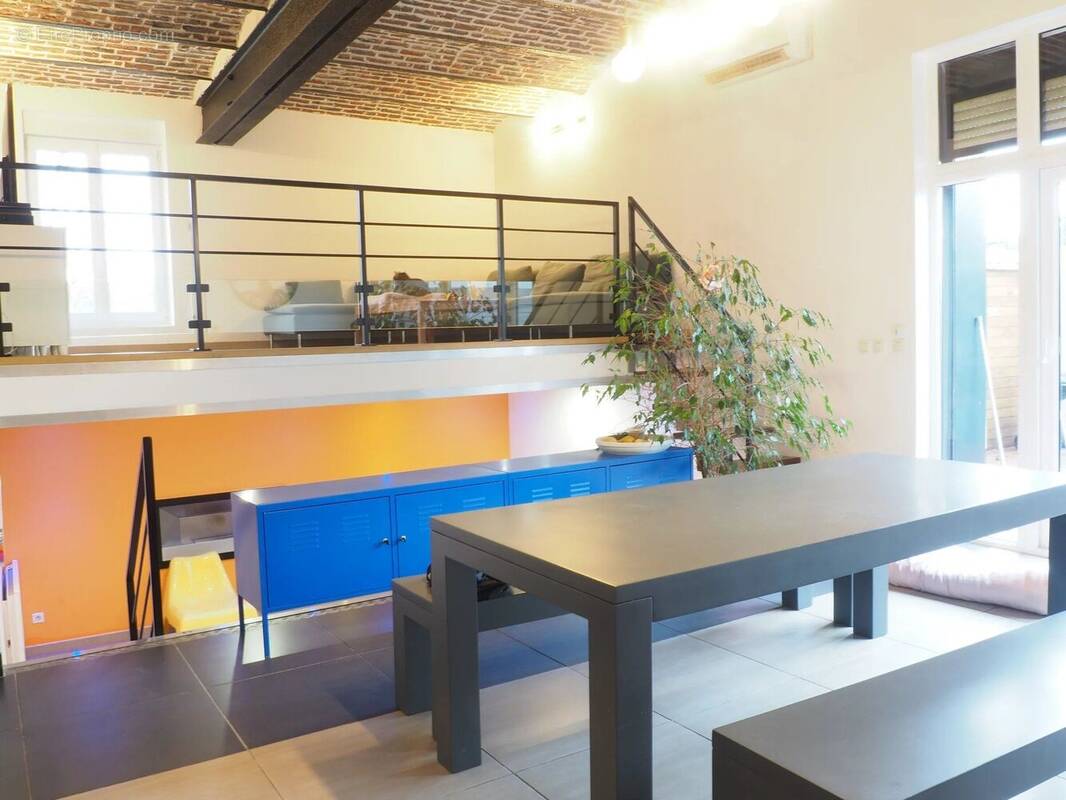 Appartement à MAING
