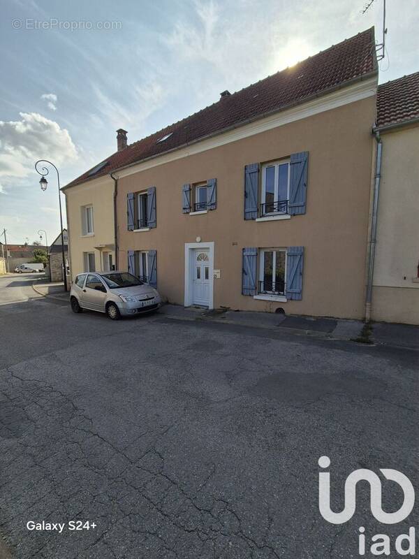 Photo 1 - Maison à LIZY-SUR-OURCQ