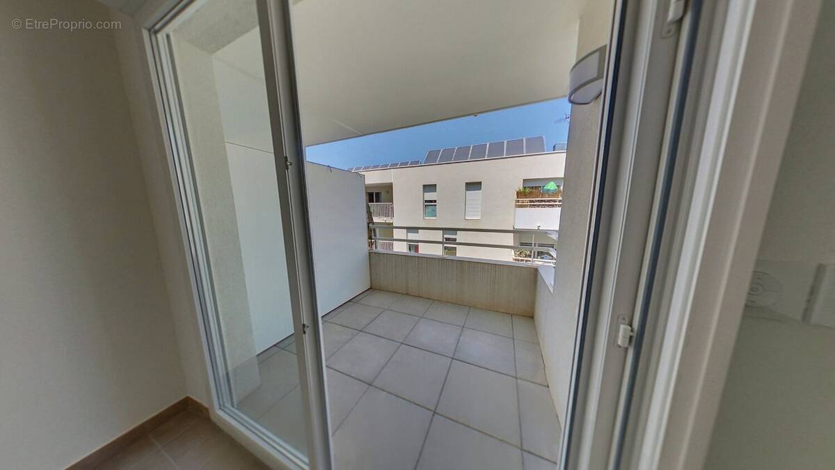 Appartement à CASTELNAU-LE-LEZ