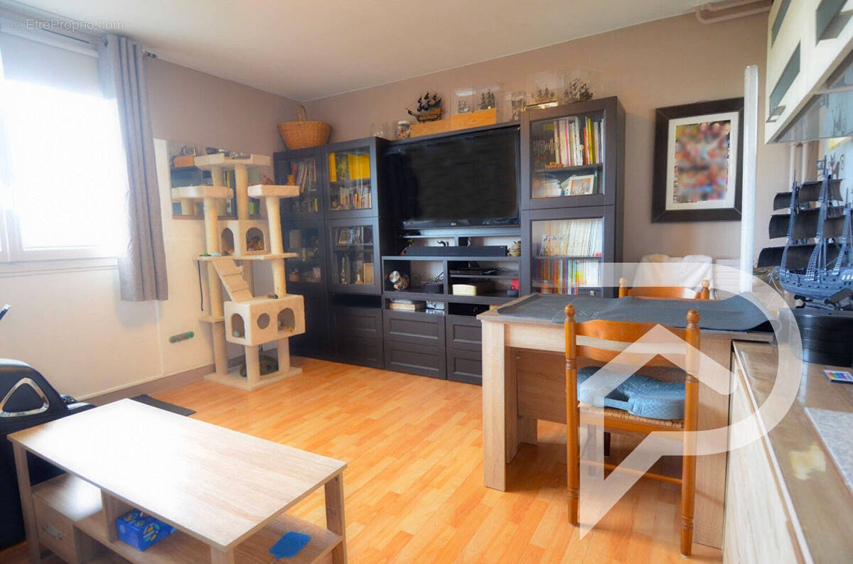 Appartement à MONTIGNY-LES-CORMEILLES