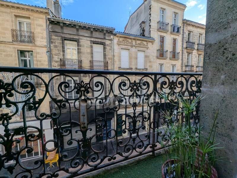 Appartement à BORDEAUX