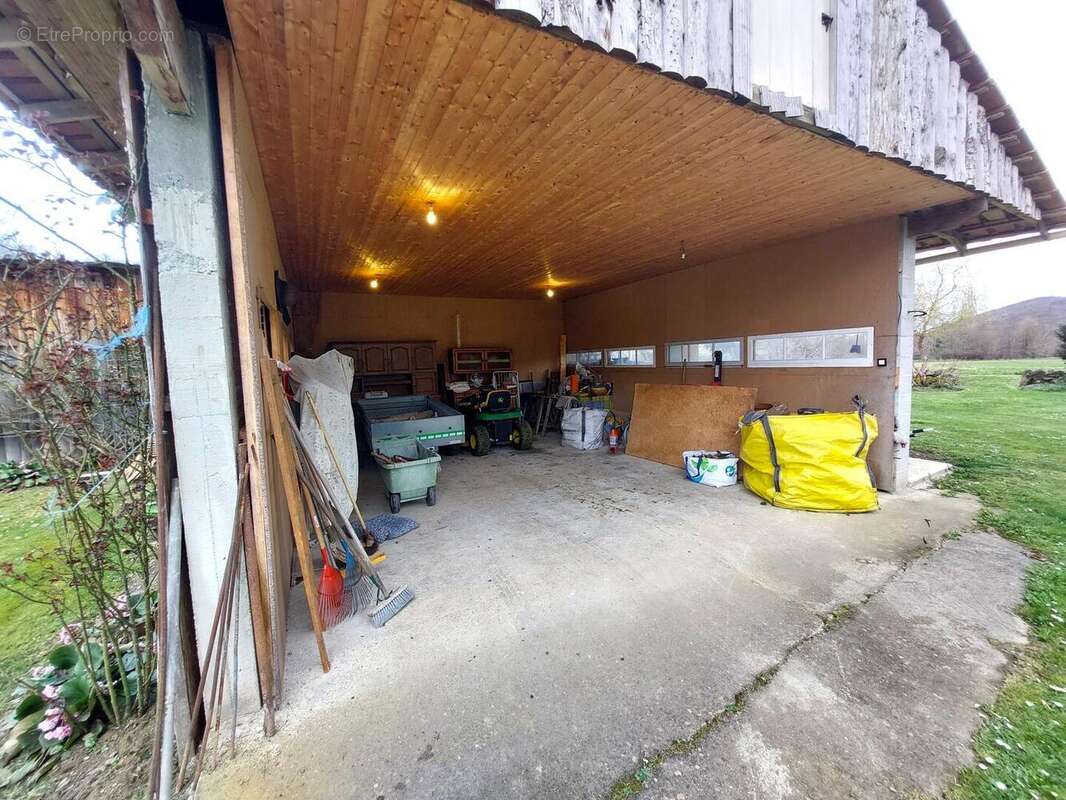20250311152905 - Maison à SAINT-MARTORY