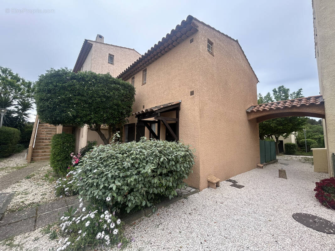 Appartement à LE PRADET