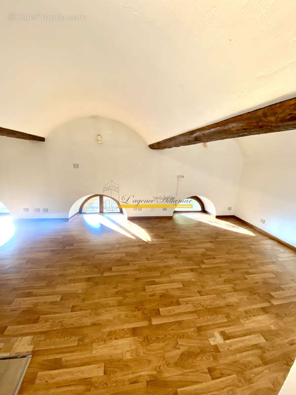 Appartement à MONTELIMAR