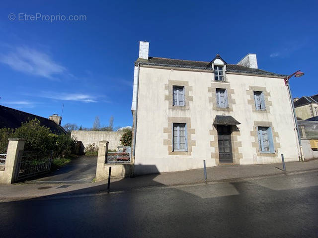 Maison à GUELTAS