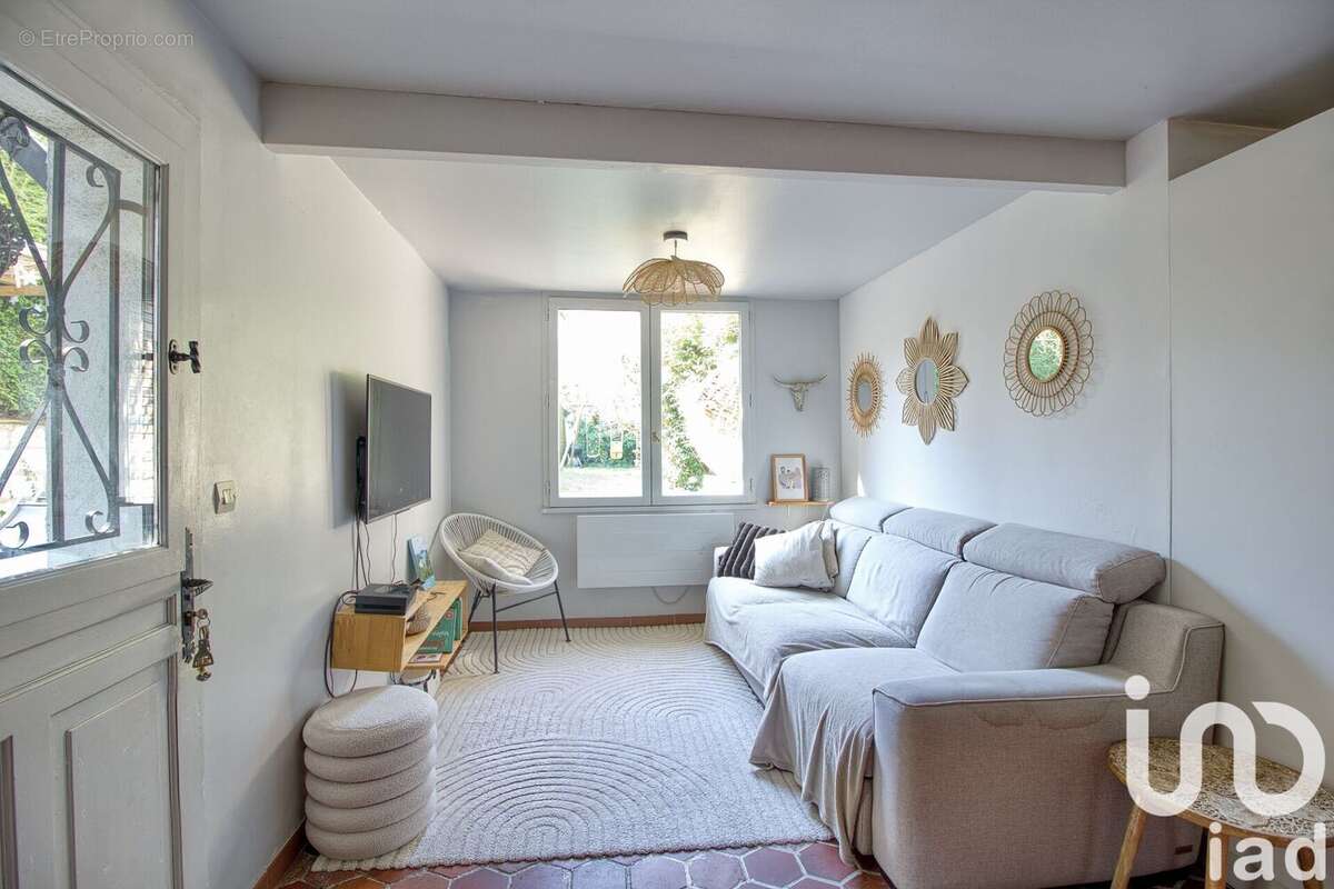 Photo 2 - Maison à SAINT-MAXIMIN