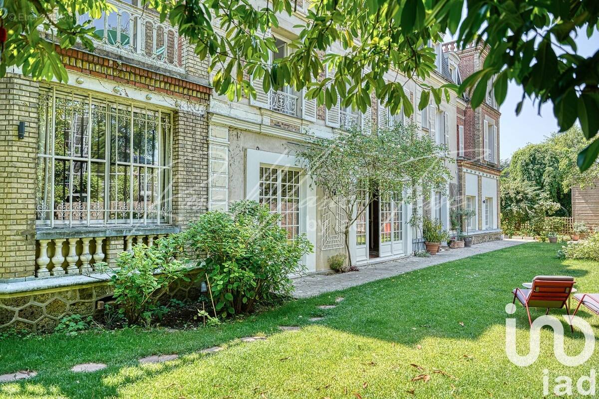 Photo 1 - Maison à VAUCRESSON
