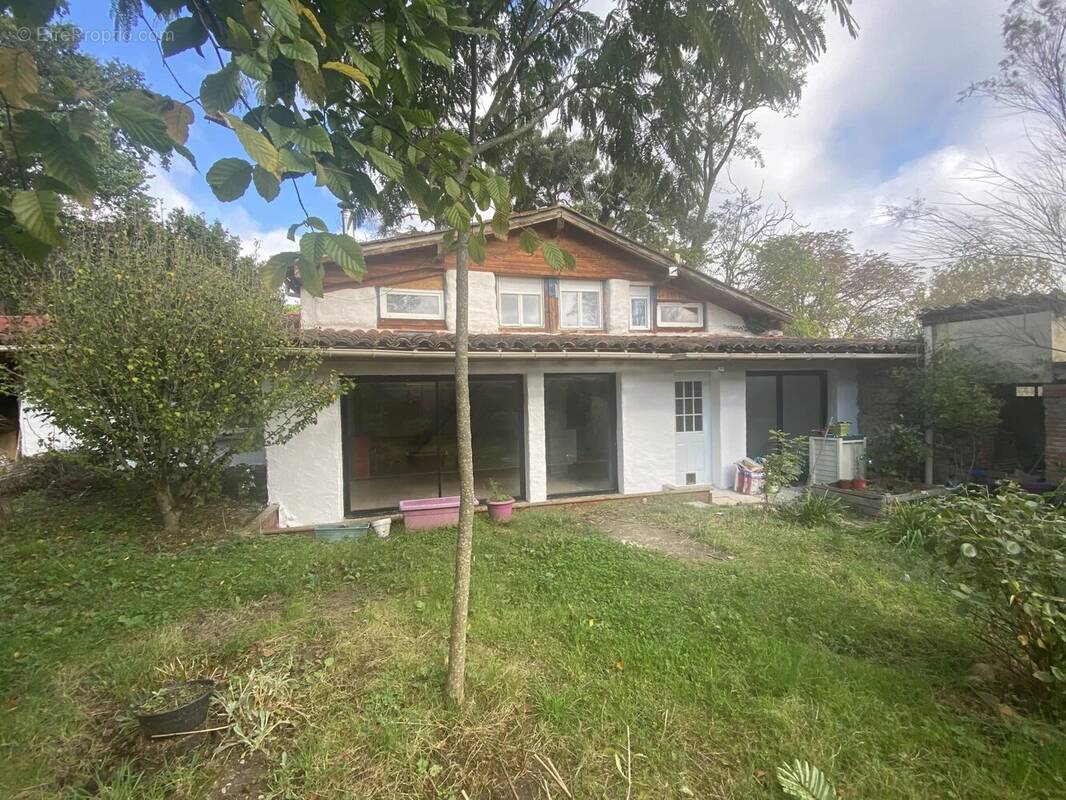 Maison à CARAMAN