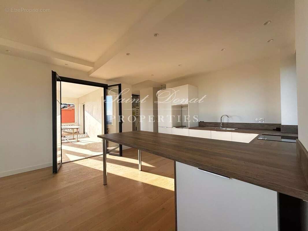 Appartement à GRASSE