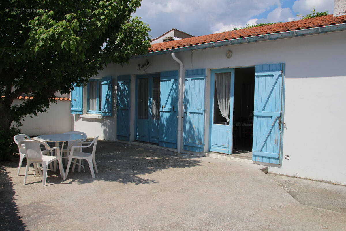 Maison à SAINT-GEORGES-DE-DIDONNE