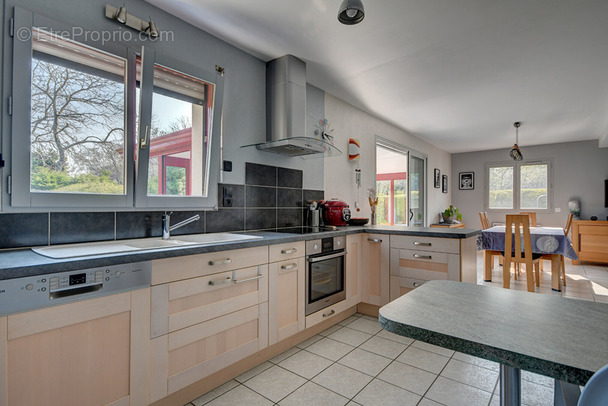 Maison à DIRINON