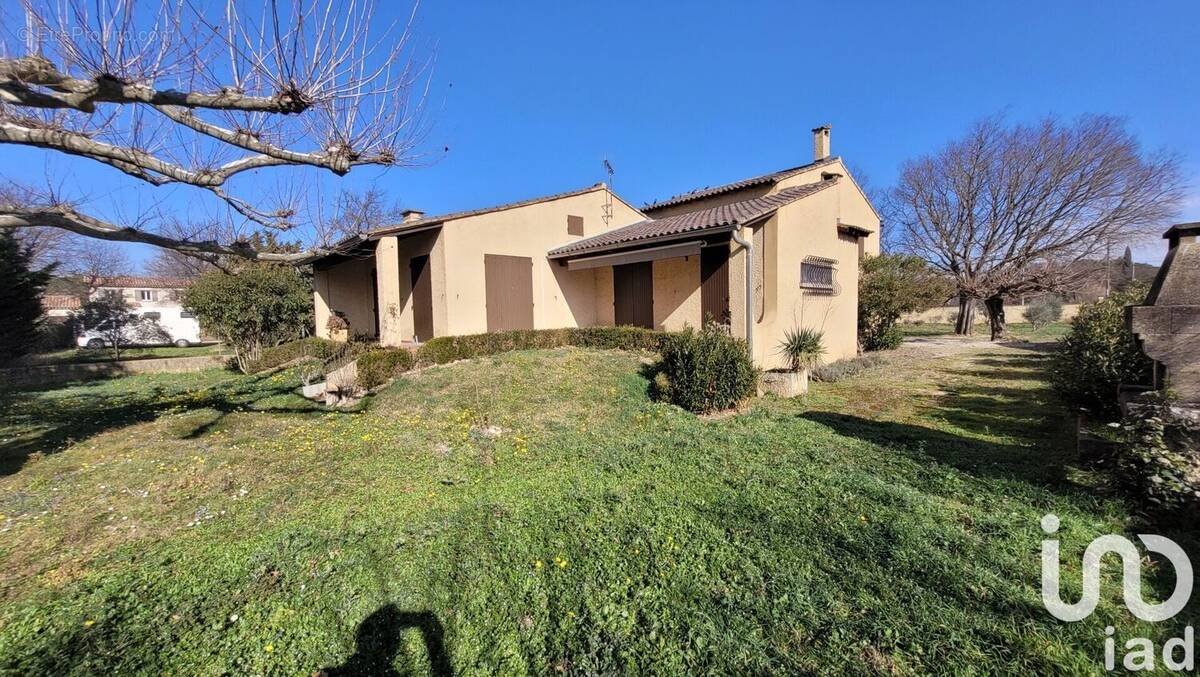 Photo 1 - Maison à MORIERES-LES-AVIGNON