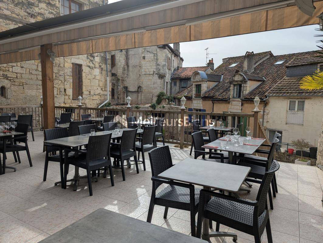 Commerce à PERIGUEUX