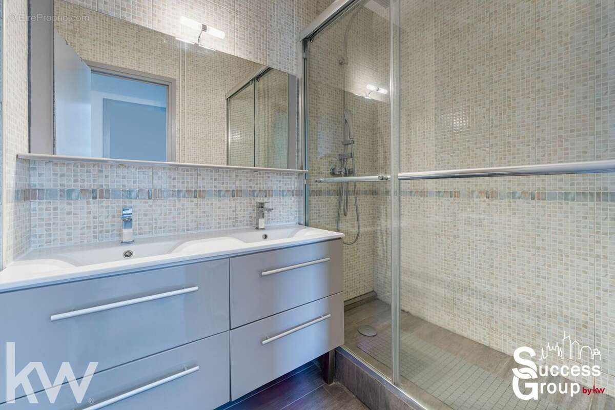 Appartement à LYON-7E