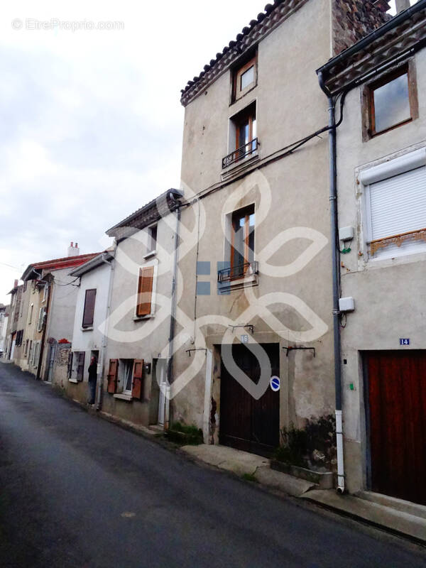 Maison à BRIOUDE