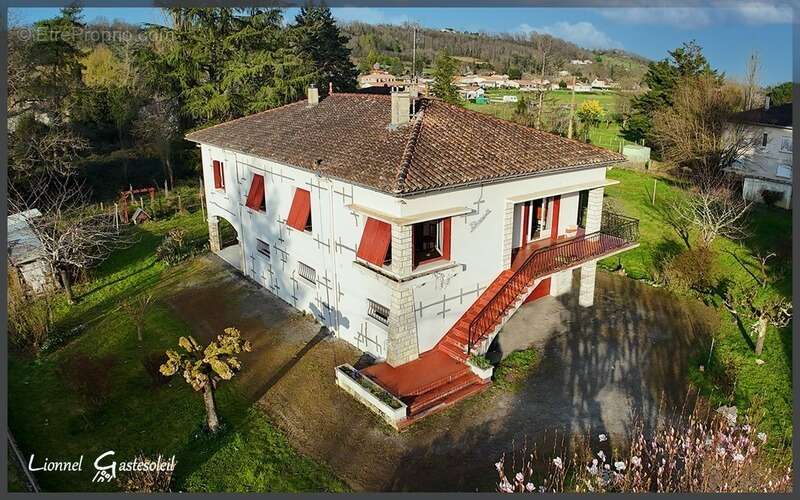 Maison à PORT-SAINTE-FOY-ET-PONCHAPT