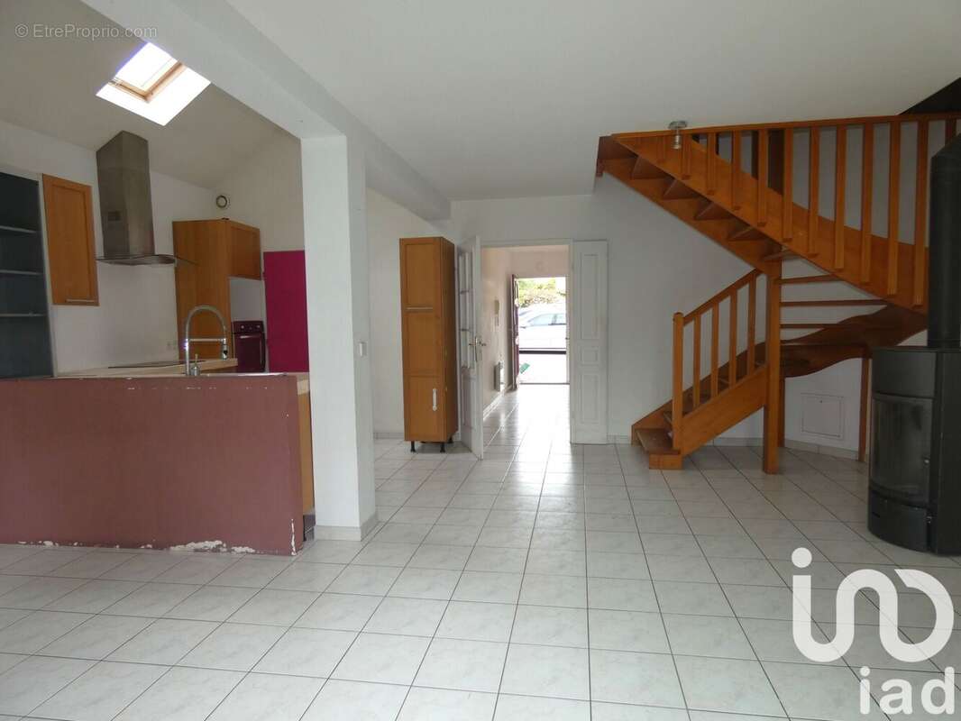 Photo 2 - Maison à LA QUEUE-LES-YVELINES