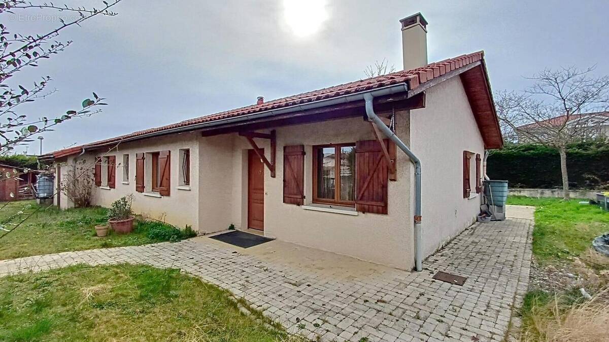 Photo 1 - Maison à SAINT-ANDRE-DE-CORCY