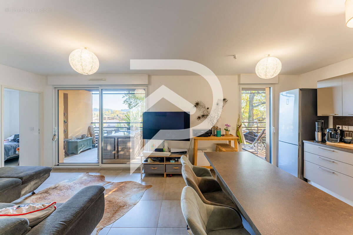 Appartement à ARLES