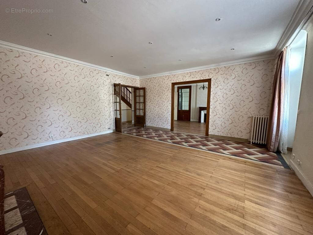 Maison à LA MEMBROLLE-SUR-CHOISILLE