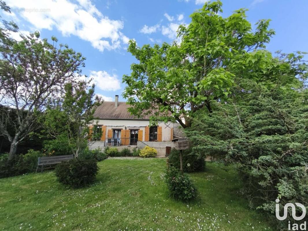Photo 1 - Maison à MALESHERBES