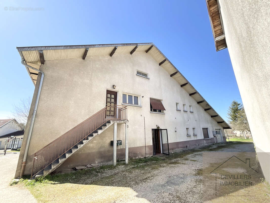 Appartement à NANCRAY