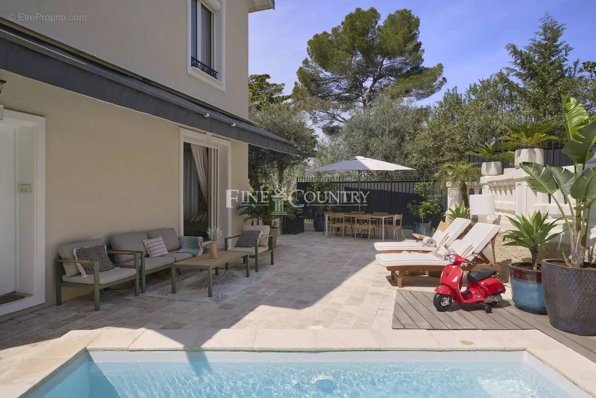 Maison à CANNES