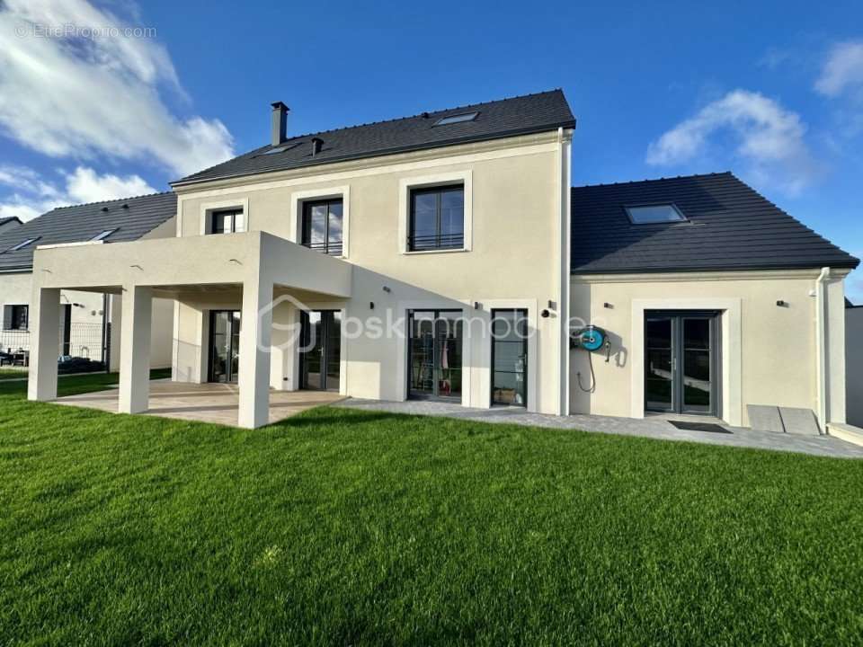 Maison à SALEUX