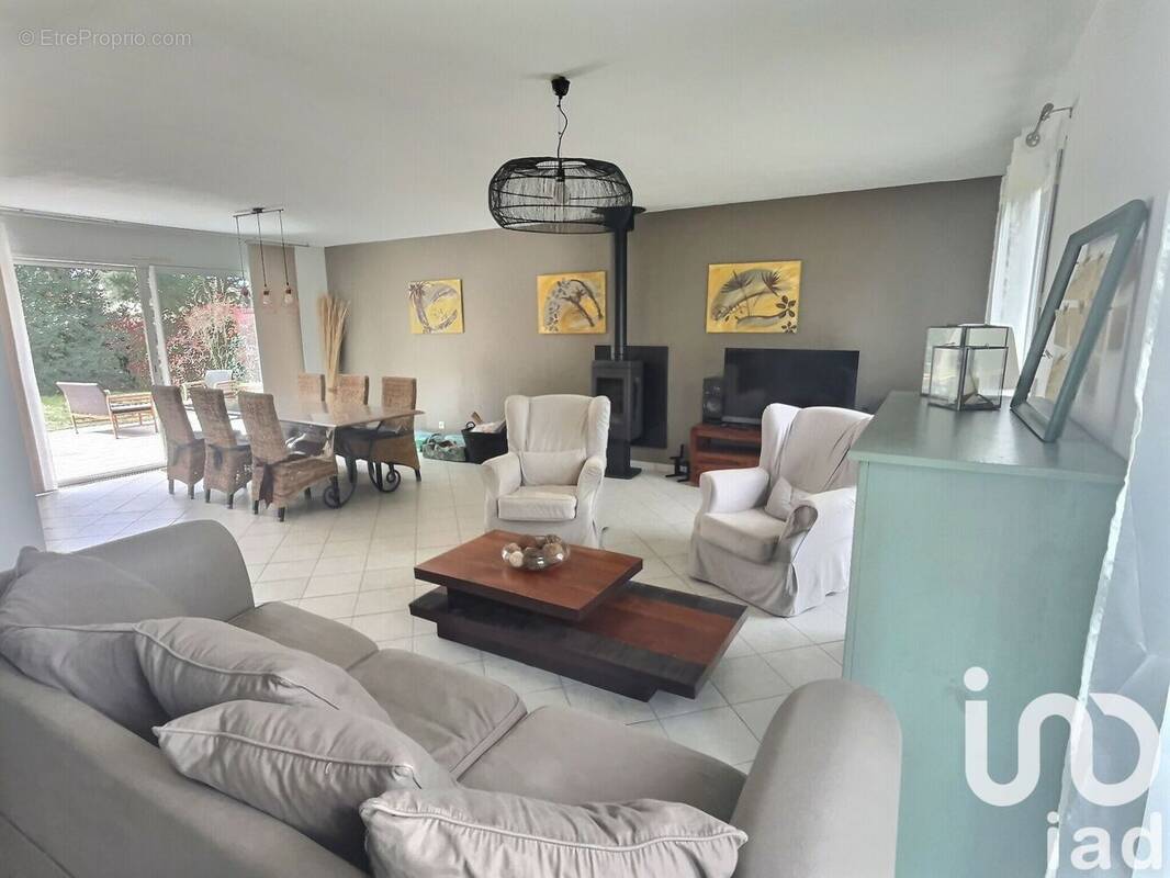 Photo 1 - Maison à BIAS