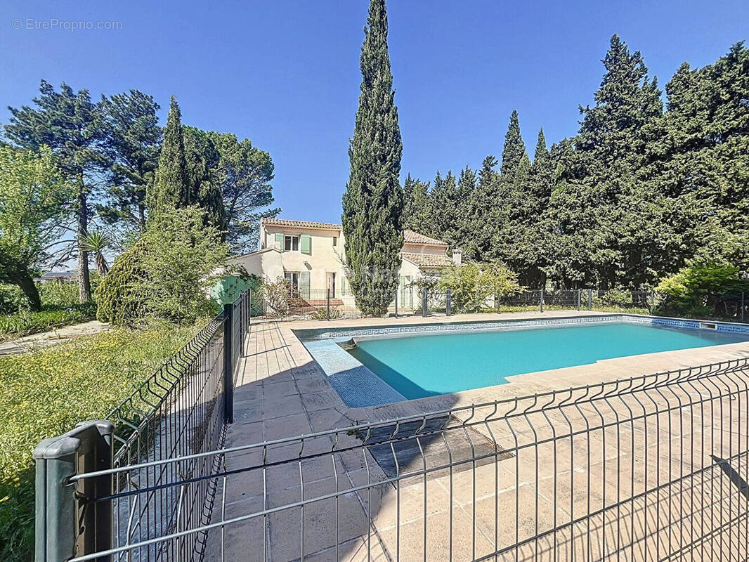 Maison à PIOLENC