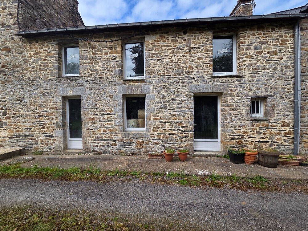 Maison à BAINS-SUR-OUST