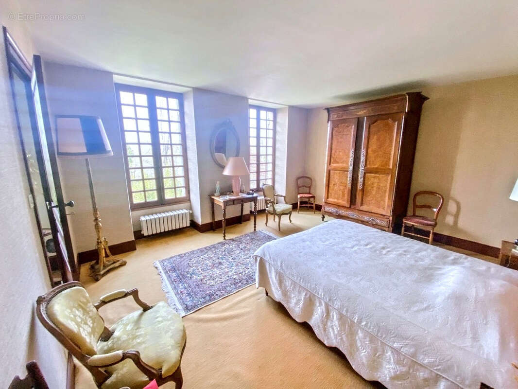 Maison à JONZAC