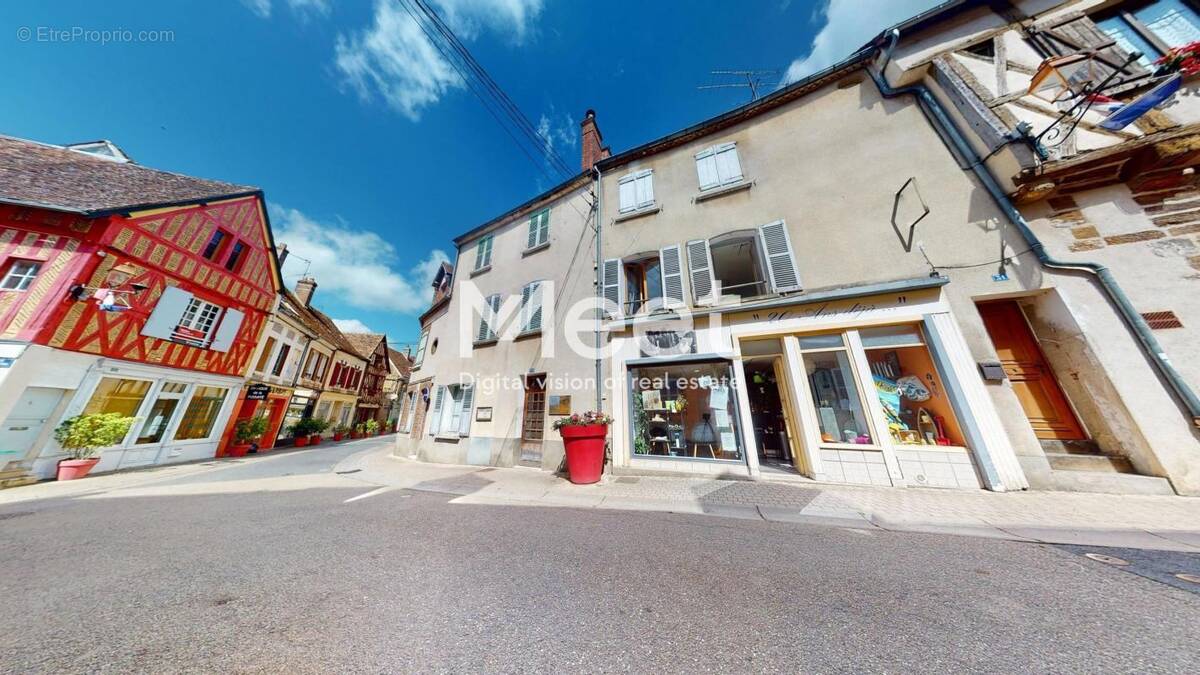 Appartement à TOUCY