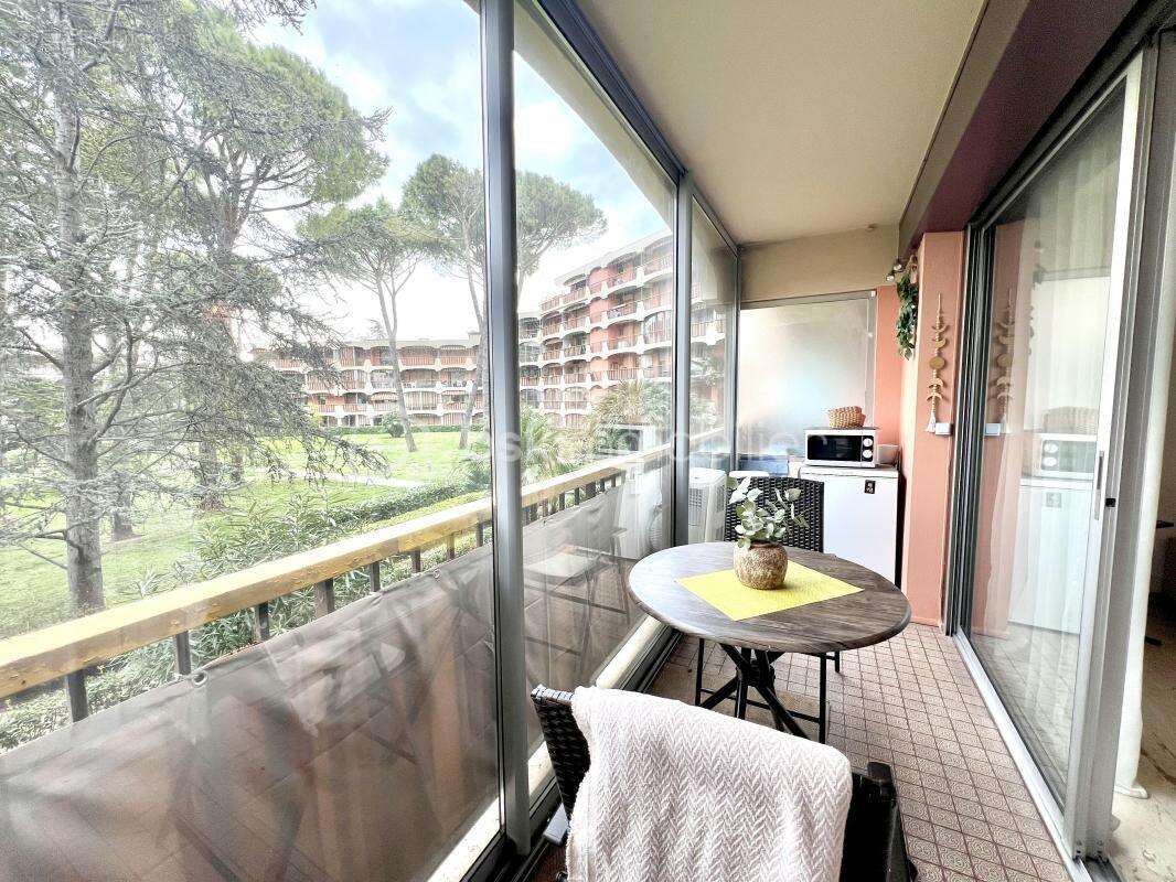 Appartement à MANDELIEU-LA-NAPOULE