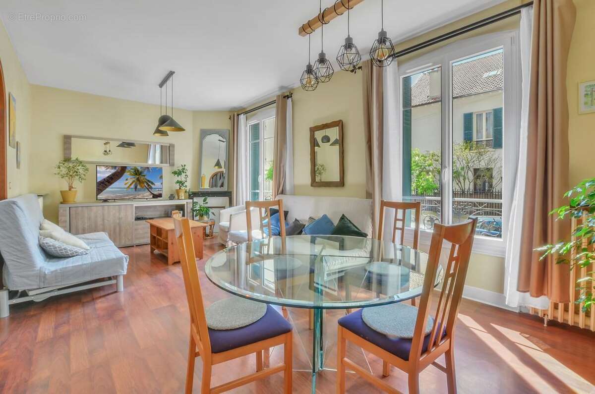 Maison à BOIS-COLOMBES