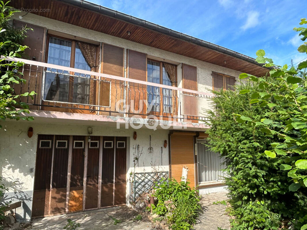 Maison à LES PAVILLONS-SOUS-BOIS